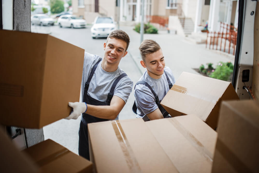 Long-distance Moving Service